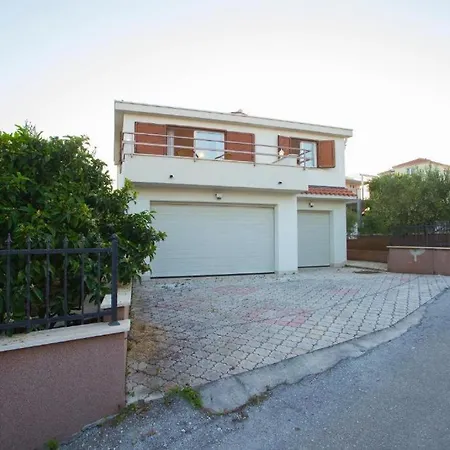 Apartment Serenity Near The Sea Okrug Gornji